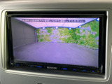 停車中には、地上デジタル放送を楽しめます。移動先での待ち時間を快適に過ごせる便利な機能です。