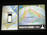 【プロパイロット】高速道路での長距離走行が楽に!!渋滞時と巡回走行のシーンで、アクセル・ブレーキ・ステアリングを自動で制御し、長距離運転の負担を軽減してくれます♪