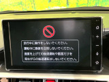 【ディスプレイオーディオ】お手持ちのスマートフォンとの連携で、ナビや音楽再生など各種アプリを使用可能。スマホに近い感覚でお使いいただけます♪