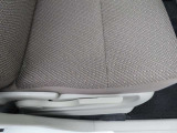 運転席の状態が出る場所ですが、ご覧の通りにキレイな状態ですよ。
