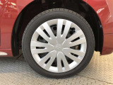 タイヤサイズは165/55R15です