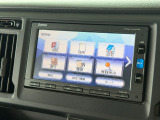 ナビゲーション目的地設定画面で御座います。大きなUIで操作が簡単です!