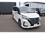 セレナ 1.2 e-POWER ハイウェイスターV 
