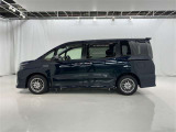 荷物をたっぷり載せて広々ドライビング♪夏でも冬でも、アウトドアやショッピングを思い切り楽しみましょう!