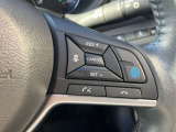 ハンドルの右側にはプロパイロットのスイッチが装備されています。高速道路で前車に追従クルーズ(アクセル・ブレーキ・ハンドル制御)ができて運転の疲れを軽減します。