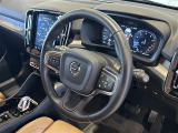 XC40 T4 AWD インスクリプション 4WD 4WD 本革シート
