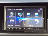 パナソニック(ストラーダ CN-HE01D)のメモリーナビを搭載しています。
