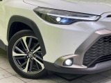 【シーケンシャルターンランプ付きLEDヘッドライト】人気の『流れるウィンカー』付きのLEDヘッドライトを装備♪高級感はもちろん、点灯時は存在感たっぷりで他車からも認識されやすく安心です。