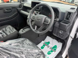 【ポケットカーズが選ばれるワケ】☆☆ 鈑金塗装 ☆☆ もしもの時のお車のボディの修理。へこみやキズをキレイにして快適なカーライフを実現します!