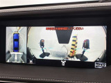 フロントカメラは運転席よりも前の視界を確保することで事前に危険を予知し、事故や衝突を防ぎます。