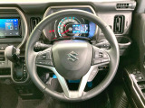 【純正革巻きステアリング】上質な革を使用することで、手にしっかり馴染みとても運転しやすいハンドルです♪