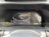わかりやすい表示で運転状況を把握し、エコドライブをサポートする情報も確認できます。
