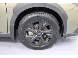 225/60R18のタイヤサイズです。