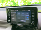 お気に入りの音楽をクリアな音質で。多様なソースに対応し、快適なカーオーディオ環境を構築できます。長距離ドライブも楽しく過ごせるでしょう。