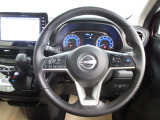 運転が楽しくなる明るく開放的な運転席まわりです。プロパイロットで高速など運転支援で疲れを軽減してくれます!