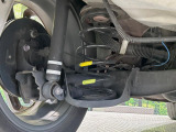 お車を安心してお乗りいただく為には、足回りの定期点検が欠かせません。サービスサポート(有償保証)では無料点検もご提供しており、安心のカーライフをお過ごしいただけるサポート体制が整っています。