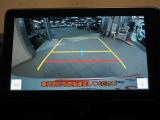 ☆リバース連動のバックカメラです。後方確認しながら車庫入れできます。もちろんカメラばっかりはだめですよ。周囲をしっかり確認してください。