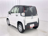 2人乗りの超小型電気自動車です。