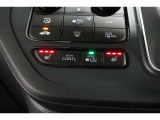 シートヒーター装備車両♪♪寒い冬はもちろん♪肌寒い春先・秋口まで活躍してくれるあると嬉しい装備です♪♪
