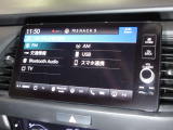 ナビゲーションはホンダコネクトディスプレイを装着しております。AM、FM、Bluetooth、フルセグTVがご使用いただけます。初めて訪れた場所でも道に迷わず安心ですね!