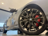 時を経ても深い魅力を放ち続けるBMW。より快適にお乗り頂くために、3つのサポートプログラムをご用意しております。※認定中古車保証は登録日より最長4年間まで延長が可能です。