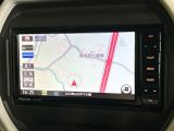 【ナビゲーション】目的地までしっかり案内してくれる使いやすいナビ。Bluetooth接続すればお持ちのスマホやMP3プレイヤーの音楽を再生可能!毎日の運転がさらに楽しくなります!!