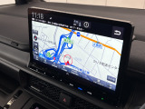 ホンダ独自のインターナビを装備しております!よりリアルタイムの交通渋滞情報を取得できたりとドライブが快適になりますよ♪