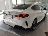 BMWプレミアムセレクション前橋では、高年式低走行モデルからMモデル、年式が経ちなかなかディーラーでは見かけないモデルまで幅広いラインナップで認定中古車を取り扱っております。品質に自信があります。