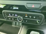 様々な情報を表示するモニターは、運転をサポートする心強い味方。直感的な操作で快適に使用できます。