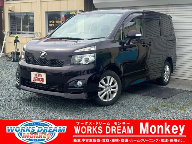 ヴォクシー 2.0 ZS 4WD 関東仕入れ 寒冷地仕様車 車検整備付き
