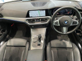 3シリーズセダン 320i Mスポーツ 