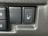 運転席シートヒーター付きです。寒い日も快適なドライブが楽しめます♪