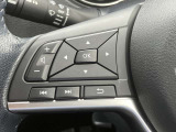 ステアリングスイッチ搭載!ハンドルひとつで手を離さなくても運転中視線をそらさなくても操作が出来て便利です