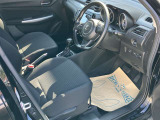 ゆったりと乗り心地の良い運転席です。長距離でもしっかりサポートしてくれます。