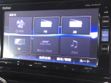 フルセグテレビ搭載。DVD・CD再生にも対応しています。
