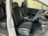 当車両は、次のお客様に気持ちよくお乗りいただくため、専門スタッフによる【徹底シートクリーニング】を施工済みです!