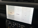 最新のインフォテイメントシステムの【Pivi Pro】はスマホのような直感的な操作性が特徴。ナビはもちろん、AppleCarplayやAndroidAutoも搭載しており対応アプリの操作も可能です。