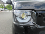 明るいLEDヘッドライトで、夜道も安心して運転して頂けます。