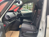 ご納車前にスタッフが入念に清掃し気持ちよく乗り出せるように致します。