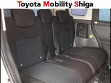 後席もゆとりあるスペ-スをしっかり確保。