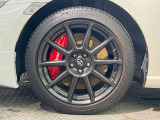 【ブレンボ製キャリパー】ハイパワー車両には強力なブレーキが必須!世界のスーパーカーにも採用されるイタリアの高級メーカー「ブレンボ」を装着!色鮮やかなキャリパーがスポーティな印象を引き立てます♪