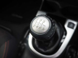 6速マニュアルミッション!操作性を楽しみながら運転頂けます♪