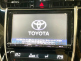 【大画面ナビ】人気の大型9インチナビを装備。存在感のある大画面はインパクト大!ナビ利用時のマップ表示は見やすく、テレビやDVDは臨場感がアップ!いつものドライブがグッと楽しくなります♪