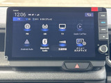 お好みの音楽をクリアな音質で。様々なソースに対応し、ドライブ中のエンターテイメントを彩ります。