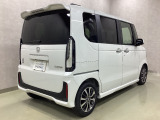 ご購入いただいた全ての中古車に、1年間または2年間の走行距離無制限の保証「ホッと保証」を無料でお付けします!!