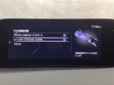 ハンドル操作をアシストすることにより車線からの逸脱回避を支援します。