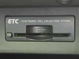【ETC】高速道路の料金所をストレスなく通過!話題のスポットやサービスエリアに多い「スマートIC」利用時は必須のアイテムです。当店でセットアップを実施、ご納車当日からすぐにご利用いただけます!y
