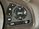 【アダプティブ・クルーズ・コントロール】予め設定した車速内でクルマが自動的に加減速。 前走車との適切な車間距離を維持しながら追従走行し、高速道路でのドライバーの疲労を軽減してくれる嬉しい機能付♪