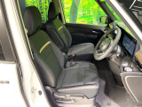もちろん車内はキレイです♪よりクリーンな状態をキープしたいお客様には『ナノゾーンコート』がおすすめ!新型コロナウイルス対策や、除菌・消臭に効果を発揮し多くの方にご好評いただいております。