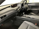 見通しのよいすっきりとした視界で、誰でも運転しやすいです。運転のしやすさは疲れにくさにも繋がりますよ♪